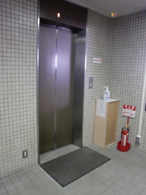 銀泉道頓堀ビル別館 (3).jpg