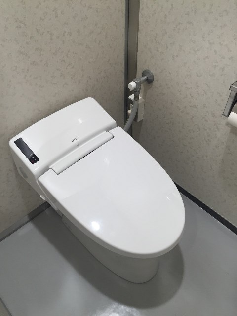 コルマー北浜 基準階共用部_6236.jpg