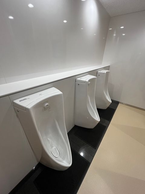 京阪神瓦町ビル (4).jpg