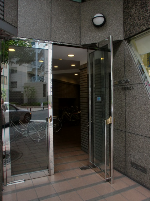 淀屋橋NTビル (3).jpg