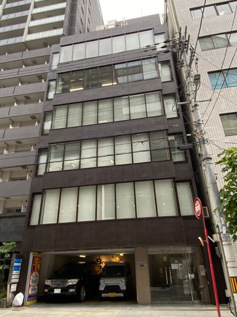エスト外観.jpg