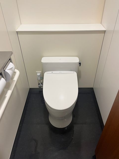 三菱UFJ信託銀行大阪 (5).jpg