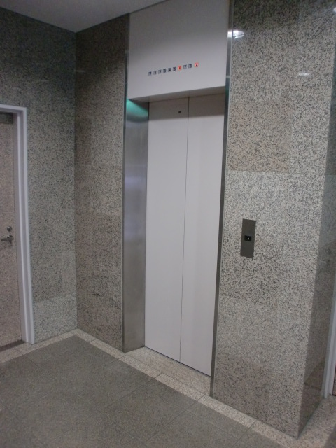 クリスタル豊崎ビル2.jpg