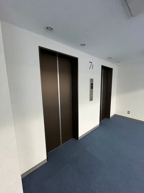 新石切駅前ビル (9).jpg