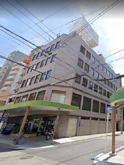 ロイヤルクイーンビル外観.jpg
