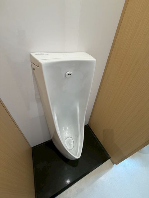 淀屋橋サテライト (24).jpg