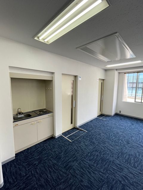 淡路町パークビル2号館 (9).jpg