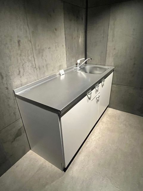 RE-020 (5).jpg