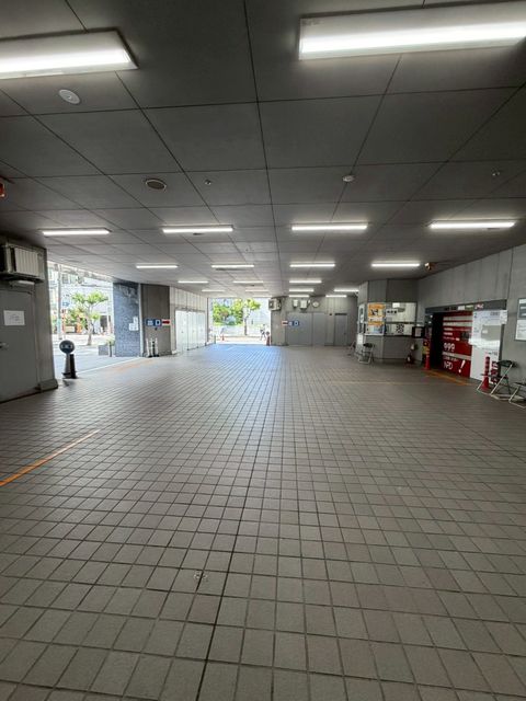 LINE_ALBUM_堺筋本町センター_260522_21.jpg