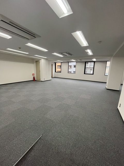 コスモ西本町ビル (5).jpg