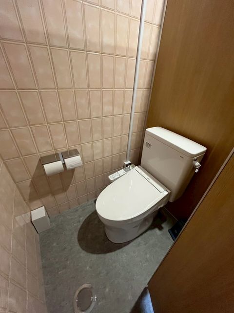 コスモ西本町ビル (2).jpg