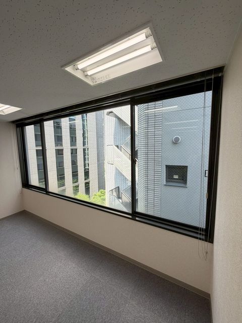 淀屋橋サテライト (17).jpg