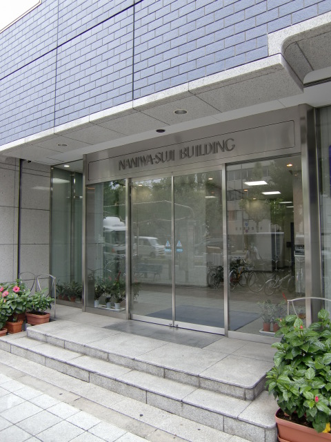 なにわ筋ビル (1).jpg