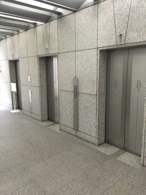 トラスコグレンチェックビル (5).JPG