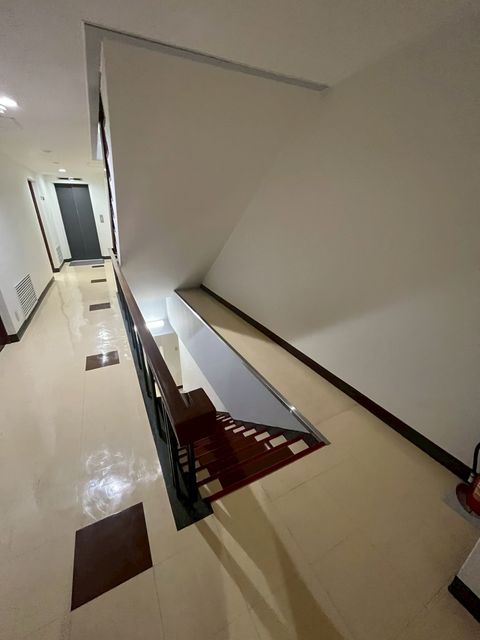 AXIS CENTER 本町ビル (6).jpg
