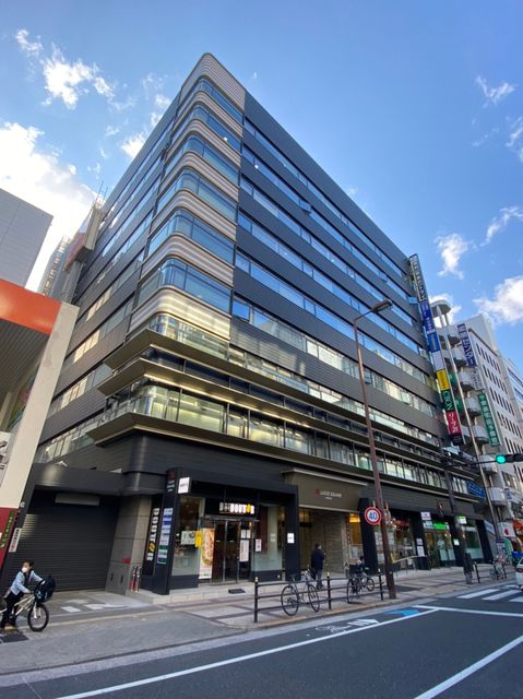 LUCID SQUARE UMEDA_外観.jpg