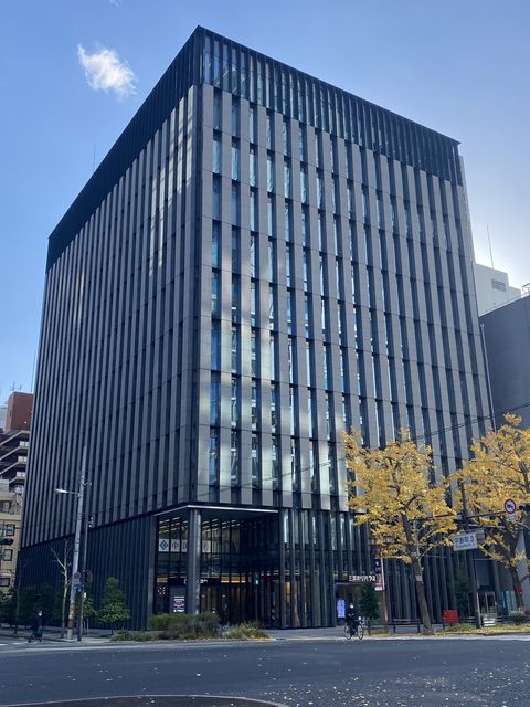 あいおいニッセイ同和損保御堂筋ビル 外観.jpg