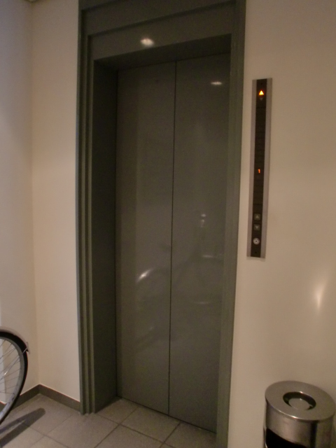 萬伸社ビル (2).jpg