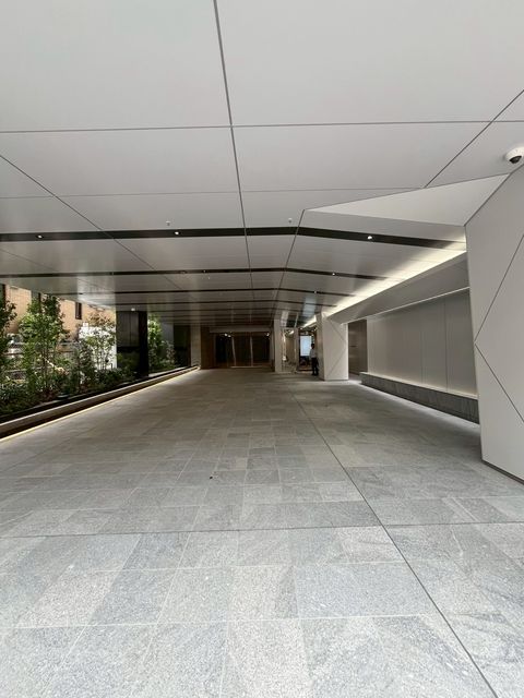 梅田イーストクロス (22).jpg