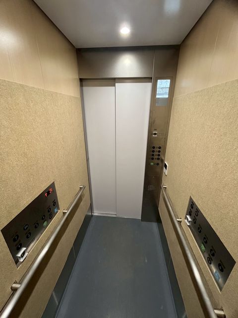 GAZELLE RIO淀屋橋 (6).jpg