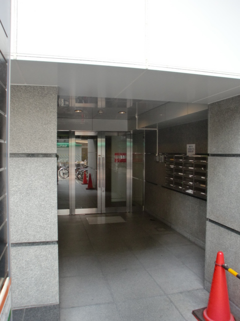 ネオフィス堺筋本町ビル (1).jpg