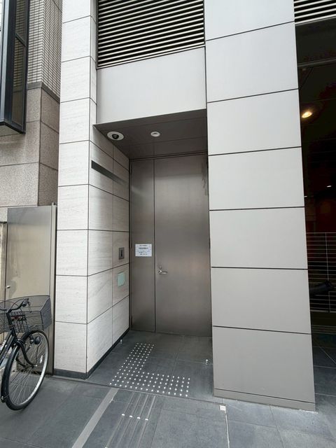 JMFビル御堂筋01 (1).jpg