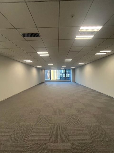 グラングリーン大阪パークタワー (2).jpg