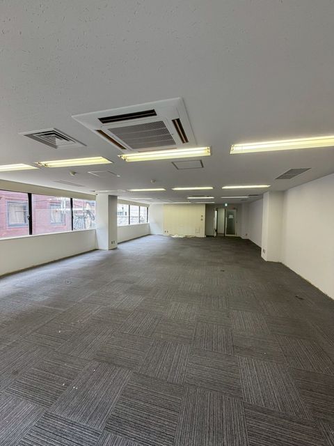第一住建裁判所前 (10).jpg