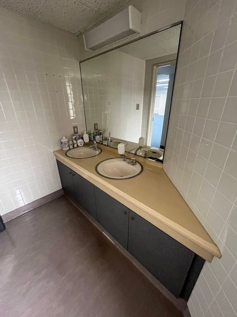 新石切駅前ビル (3).jpg