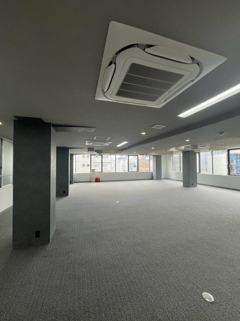 アールビル天神西 (12).jpg