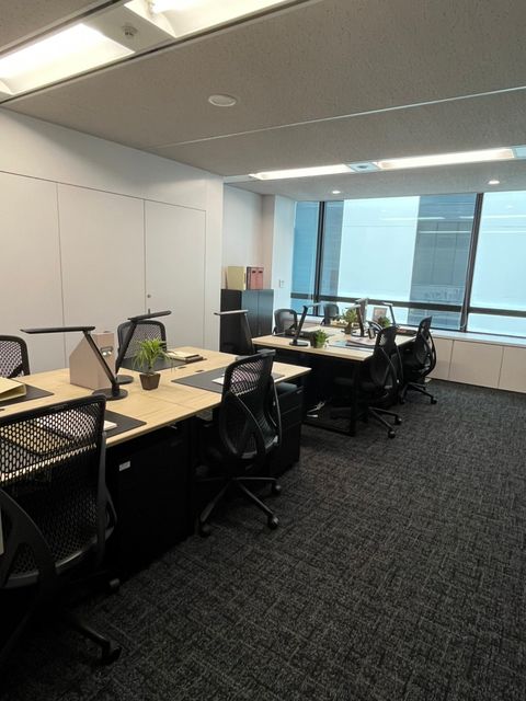 EXPERT OFFICE 大阪梅田 (19).jpg