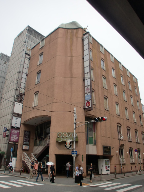 ギャザ阪急ビル外観.jpg