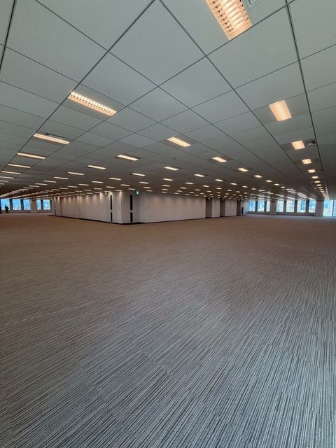 LINE_ALBUM_グランフロント大阪タワーC ナレッジオフィス_260710_10.jpg