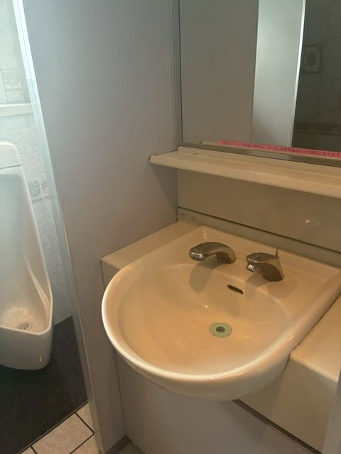 港振興ビル (6).jpg