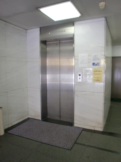 第12新興ビル (2).jpg