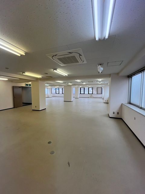 三羽鶴ビル (14).jpg